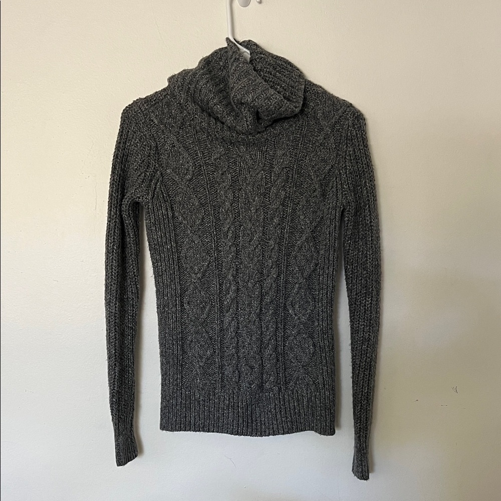 Abercrombie & Fitch Charcoal Knit Sweater Size XS